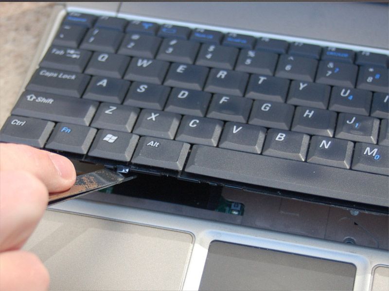 Khắc phục lỗi loạn bàn phím laptop Asus đơn giản, dễ làm