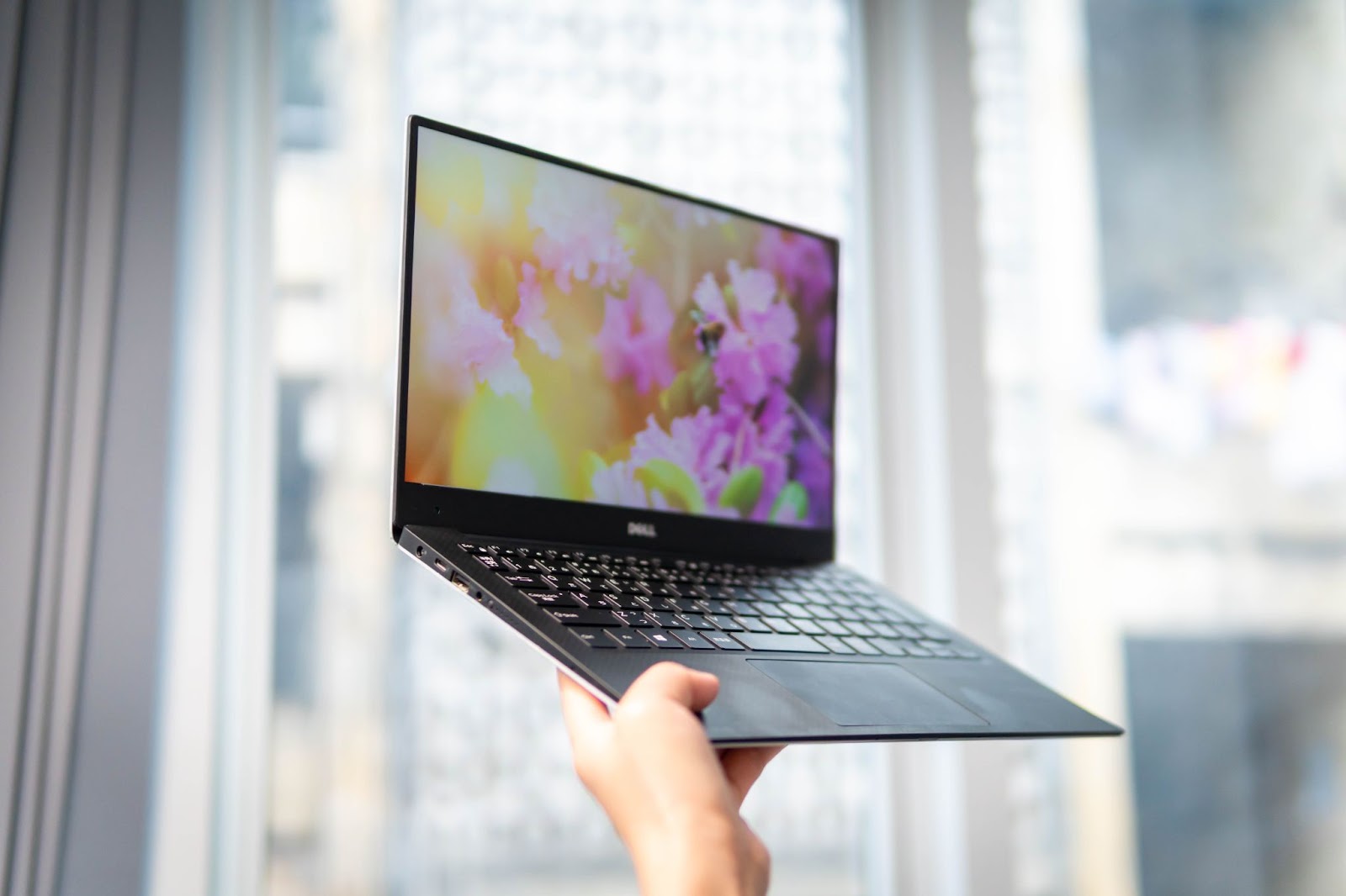 Laptop Dell Xps 15 - Dòng laptop cao cấp dành cho các doanh nhân thời đại mới