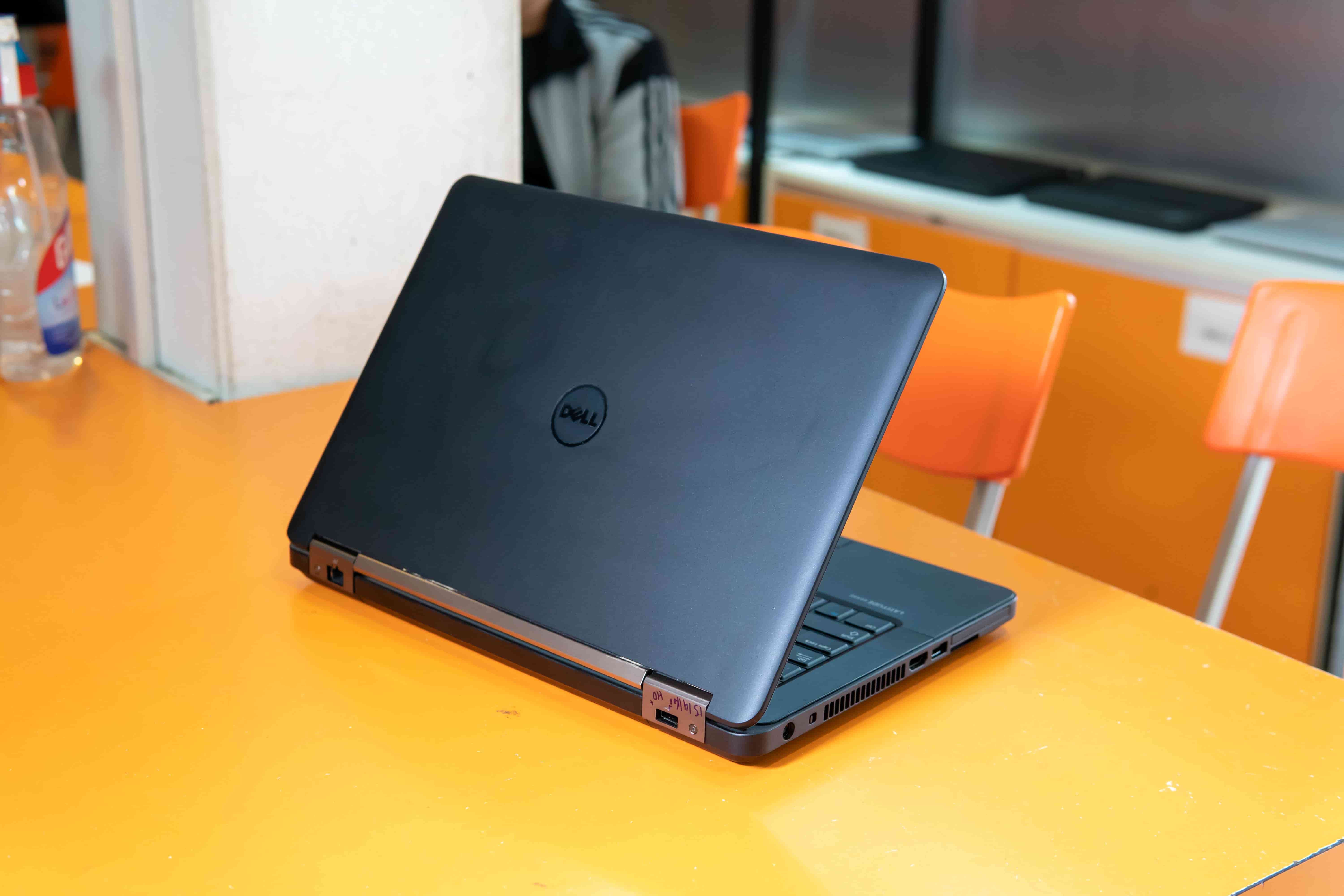 Những mẫu laptop Dell Vostro Intel Core i5 cực đáng giá tiền