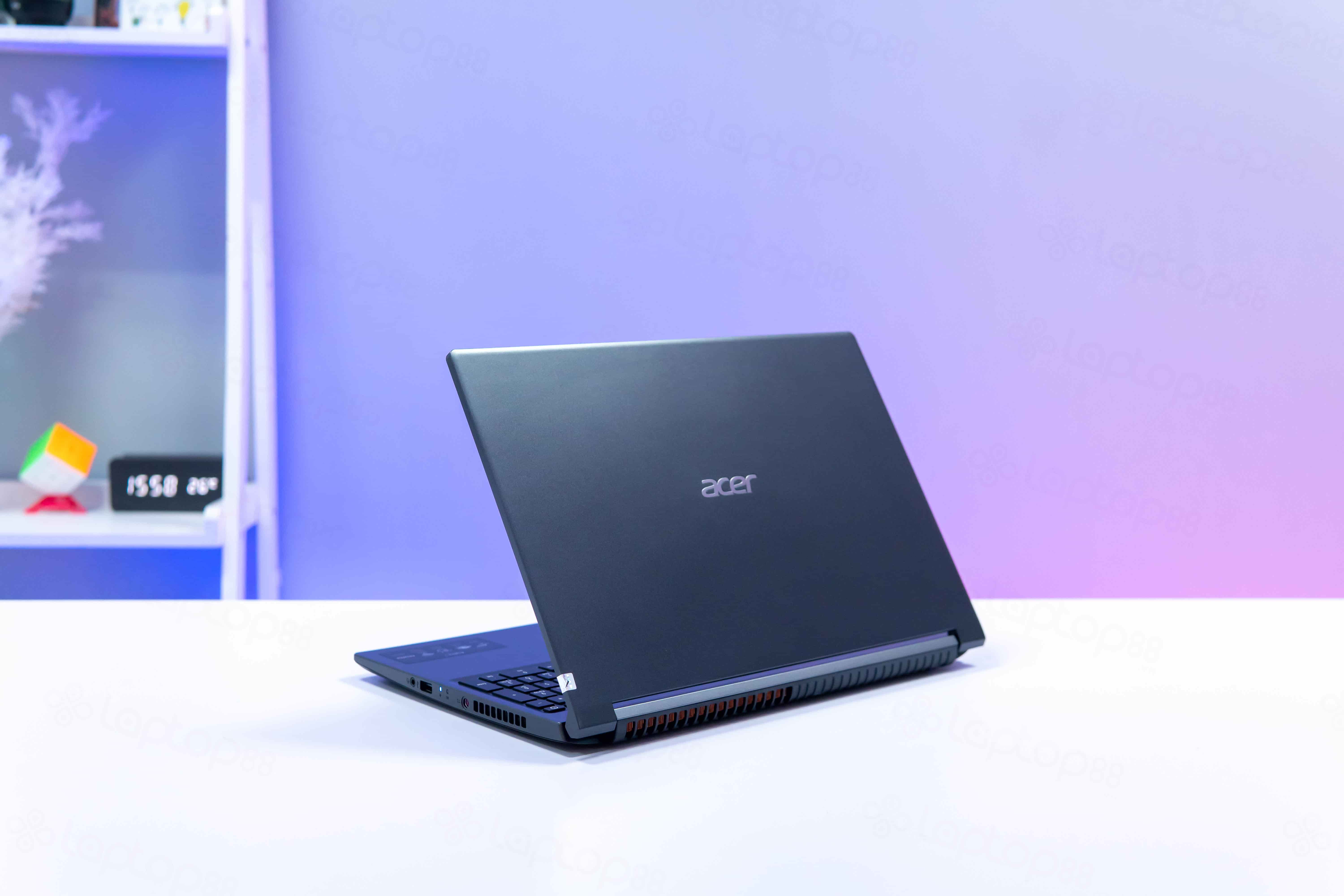 Những mẫu laptop Acer Aspire 7 đáng sở hữu nhất hiện nay 