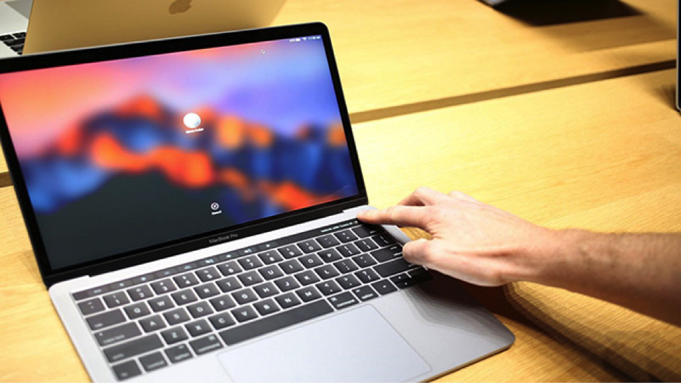 Giá Macbook Pro cũ đáng mua nhất 2022