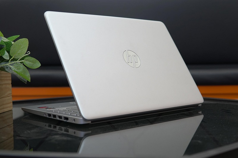 Top 5 laptop dành cho học sinh cấp 3 dưới 10 triệu đáng mua nhất!