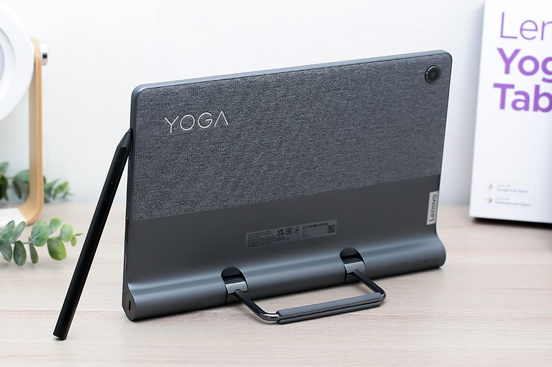 Đánh giá Lenovo Yoga Tablet: Liệu có xứng đáng mua thời điểm hiện tại?