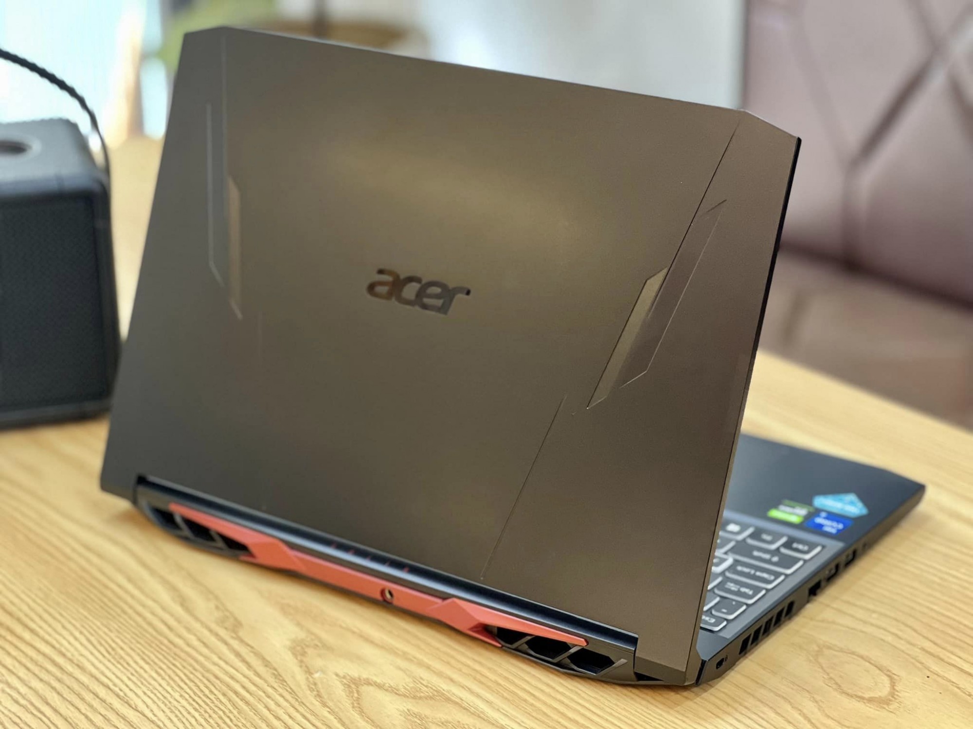 Khám phá Acer Nitro 5 Eagle i7: Laptop gaming giá rẻ được ưa chuộng