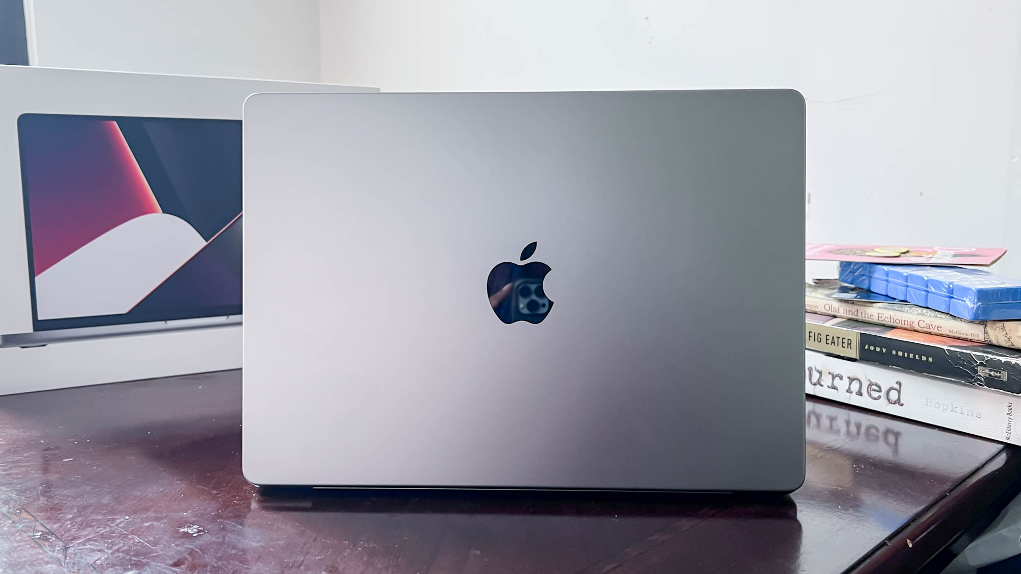 Đánh giá toàn diện MacBook Pro 16 M2 Max: Hiệu suất chuyên nghiệp cho công việc sáng tạo