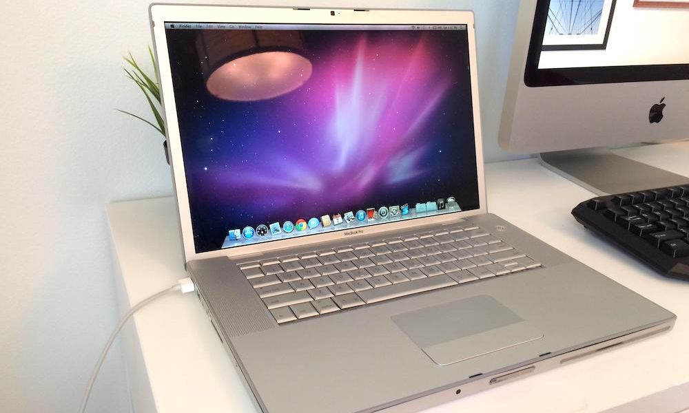 MacBook Pro 2006 còn giữ được giá trị gì sau gần 10 năm?