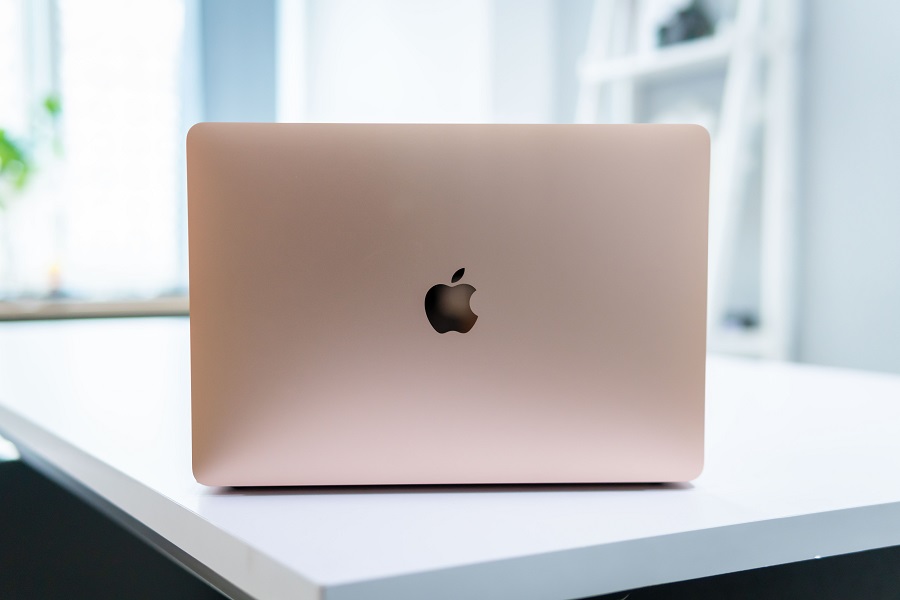 Macbook Air 2021 giá bao nhiêu? Đánh giá chi tiết trước khi mua