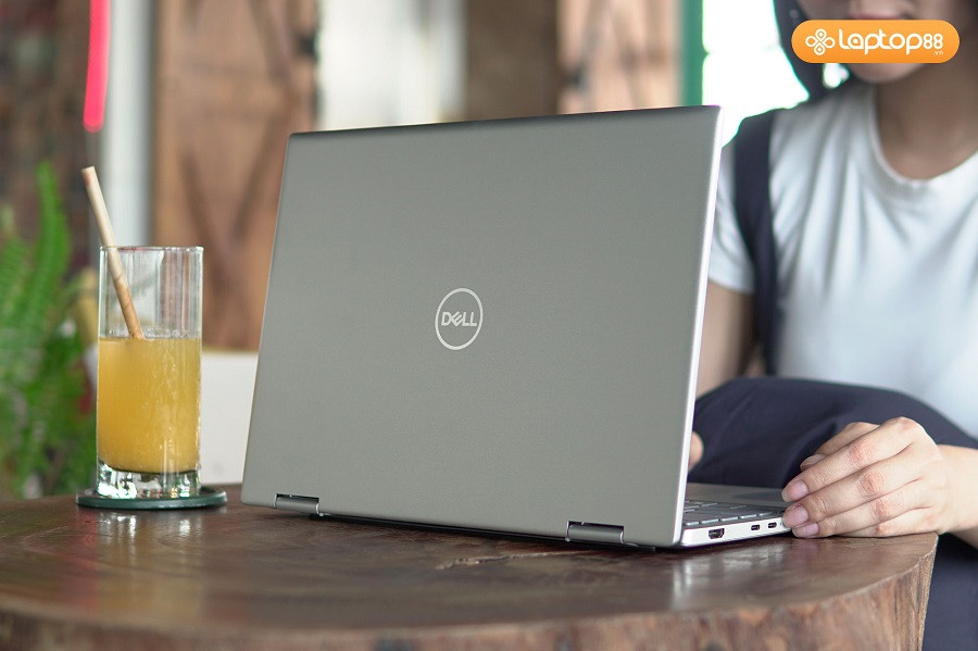 Laptop Dell cho sinh viên Xã hội - Kinh tế - Sư phạm: Nên chọn mẫu nào?