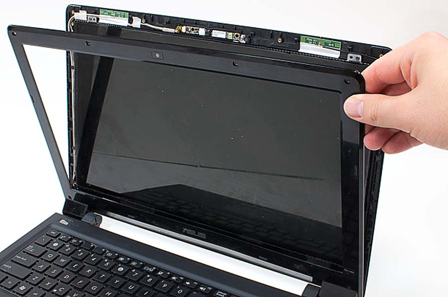 Cần lưu ý gì khi thay Màn hình Laptop Dell 15.6 Inch?