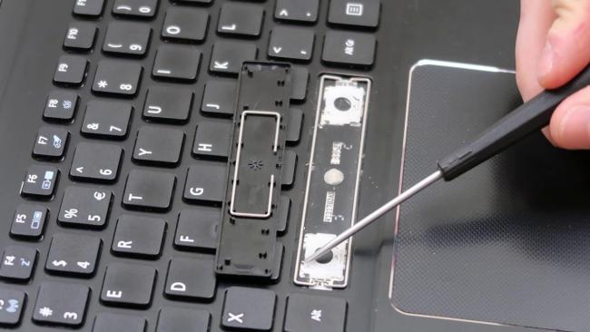 Bàn phím MacBook bị liệt -Nguyên nhân và cách khắc phục - Hiển Laptop